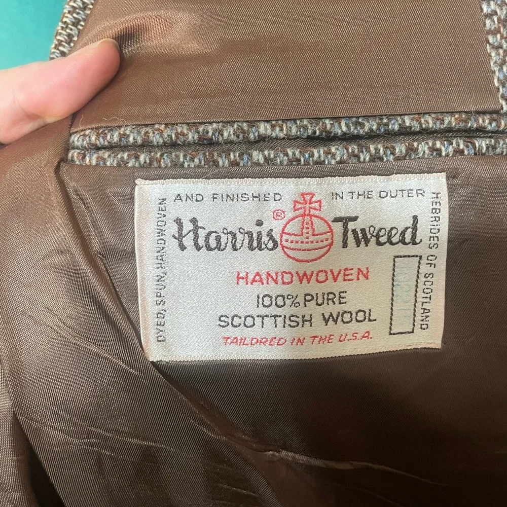 Harris tweed: vintage 70s 100% wool blazer